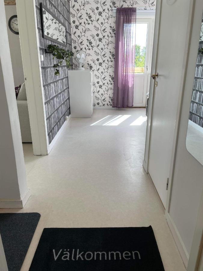 Fin Laegenhet I Centrala Oviken, Mellan Fjaell&Stad Exterior foto